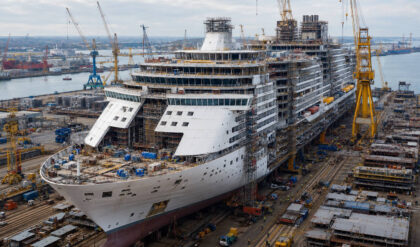 How long does it take to build a cruise ship