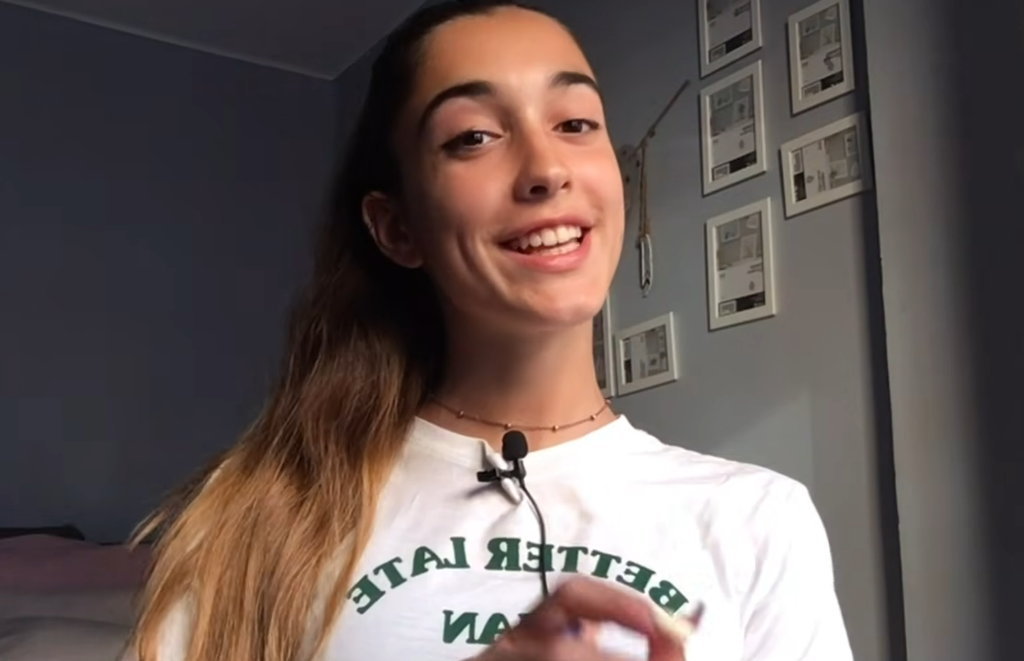 Almita Edad 21: La Chica de Valencia que Conquistó TikTok Sin Pedir Permiso Almita Edad 21: La Chica de Valencia que Conquistó TikTok Sin Pedir Permiso